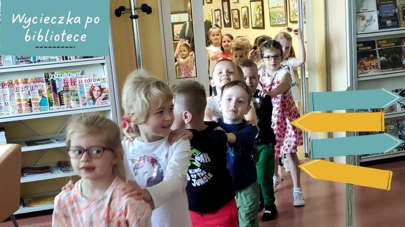 Zdjęcie kolorowe, dzieci na wycieczce w Bibliotece