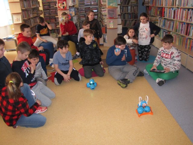 Wycieczka uczniów ze Zrębina i Połańca